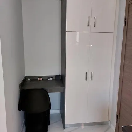 Elite Luxury