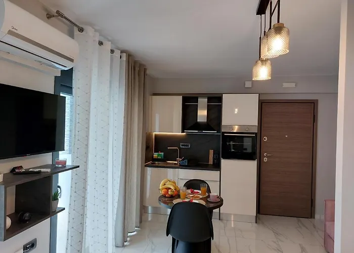 Elite Luxury アパート アルゴストリオン